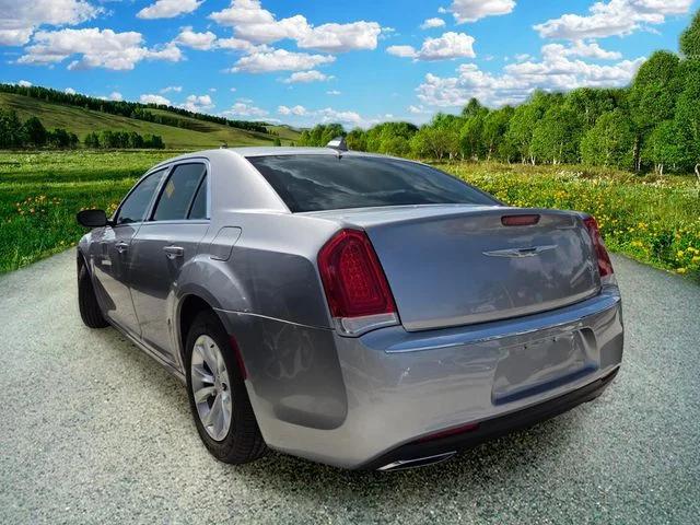 2015 Chrysler 300 Limited