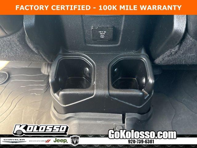 2022 Jeep Wrangler Unlimited Sahara 4x4
