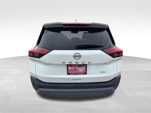 2023 Nissan Rogue SV FWD