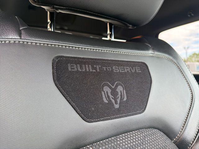 2024 Ram 1500 Big Horn Crew Cab 4x4 5'7" Box