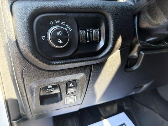 2025 Ram 1500 Laramie Crew Cab 4x4 5'7" Box