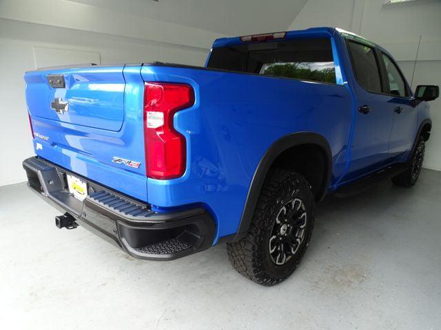 2025 Chevrolet Silverado 1500 4WD Crew Cab Short Bed ZR2