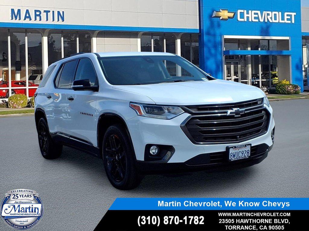 Summit White 2021 Chevrolet Traverse SUV / Crossover Four-Wheel Drive Automatic
