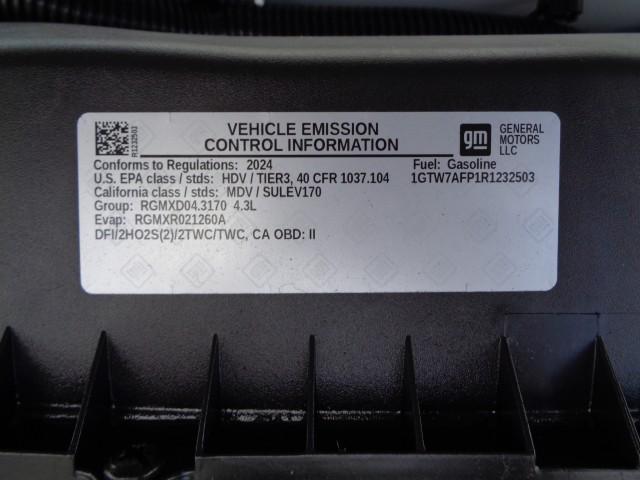 2024 GMC Savana Cargo RWD 2500 Regular Wheelbase Work Van