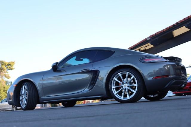 2018 Porsche 718 Cayman Unknown