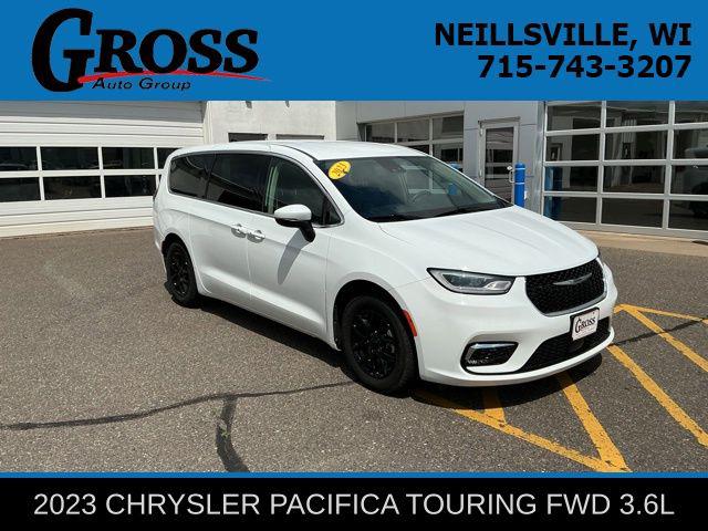 2023 Chrysler Pacifica Touring L for sale in Neillsville, WI