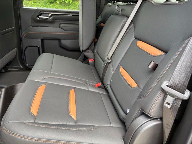 2026 GMC Sierra 2500HD Crew Cab, Standard Bed, AT4, 4WD