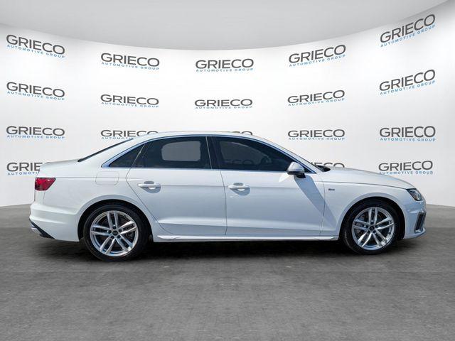 2023 Audi A4 Premium Plus 45 TFSI S line quattro S tronic