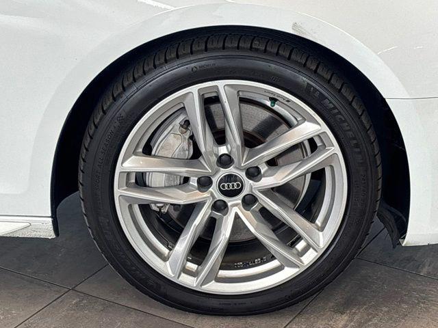2023 Audi A4 Premium Plus 45 TFSI S line quattro S tronic