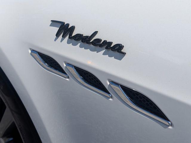 2022 Maserati Ghibli Modena Q4