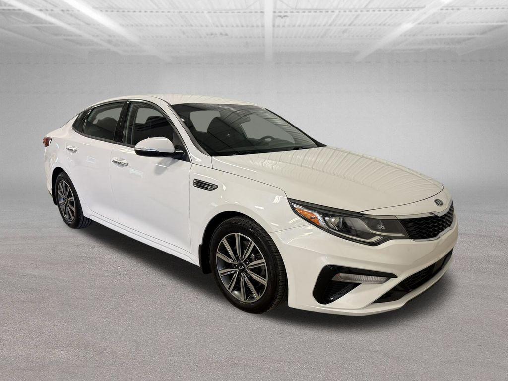 Snow White Pearl 2019 Kia Optima Sedan Automatic