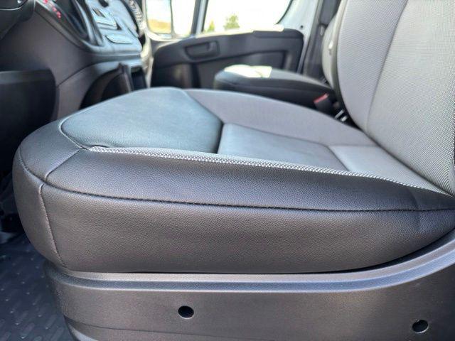 2026 Ram ProMaster Cargo Van Tradesman Low Roof 136 WB w/Pass Seat
