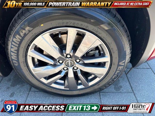 2023 Nissan Pathfinder SV 4WD