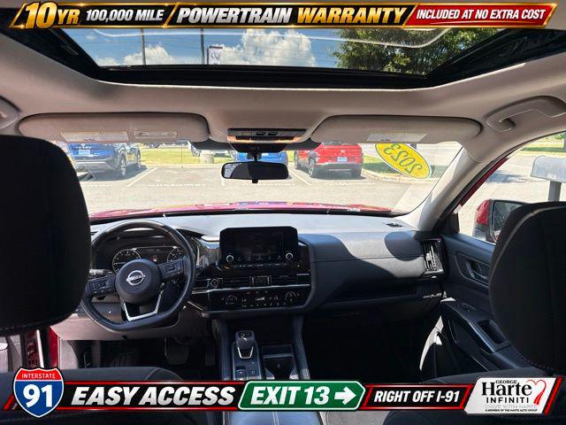 2023 Nissan Pathfinder SV 4WD
