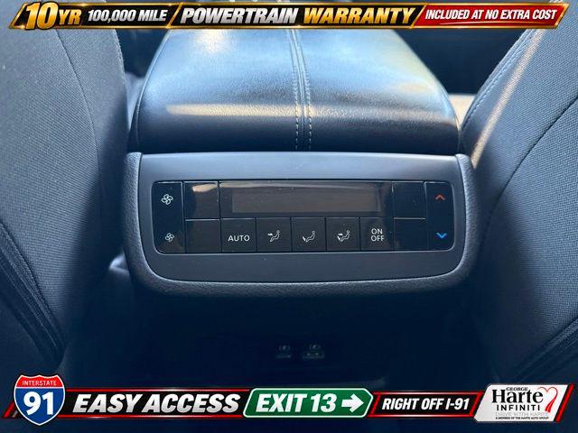 2023 Nissan Pathfinder SV 4WD