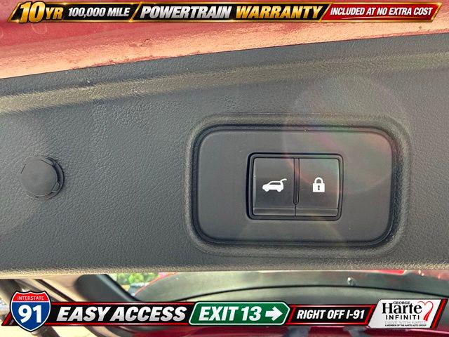 2023 Nissan Pathfinder SV 4WD