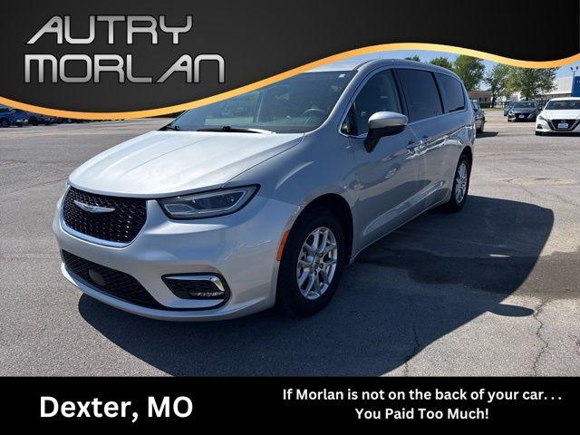 2023 Chrysler Pacifica Touring L for sale in Dexter, MO