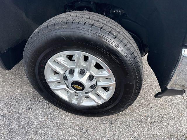2025 Chevrolet Silverado 2500HD 4WD Crew Cab Standard Bed LT