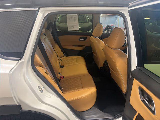 2023 Nissan Rogue Platinum Intelligent AWD