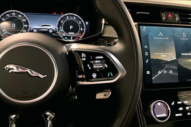 2025 Jaguar F-PACE P250 R-Dynamic S