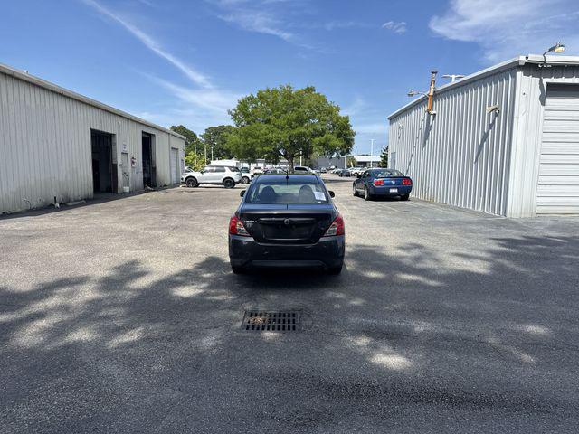 2015 Nissan Versa 1.6 S