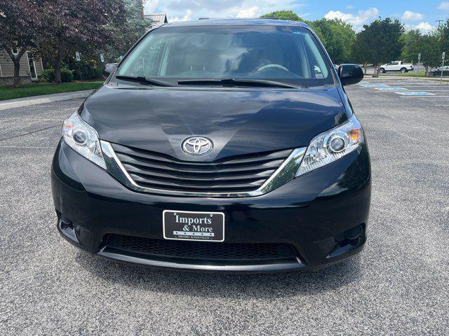 2014 Toyota Sienna LE 7 Passenger