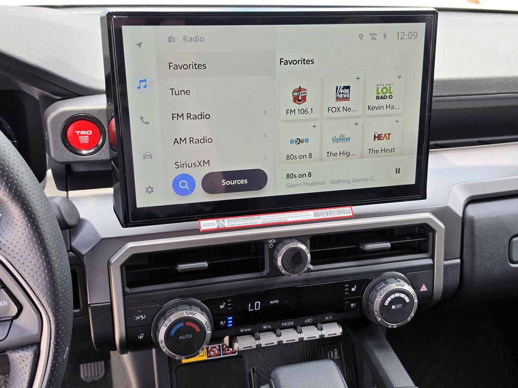2025 Toyota 4Runner TRD Off-Road Premium - Photo 9