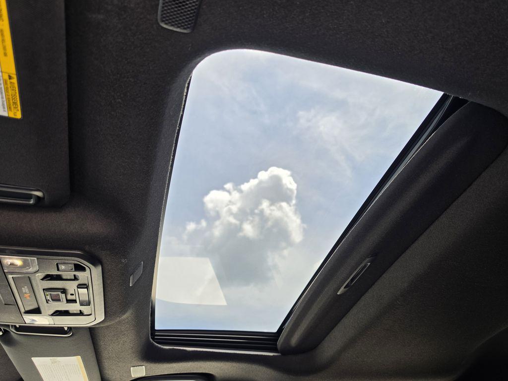 2025 Toyota 4Runner TRD Off-Road Premium - Photo 12