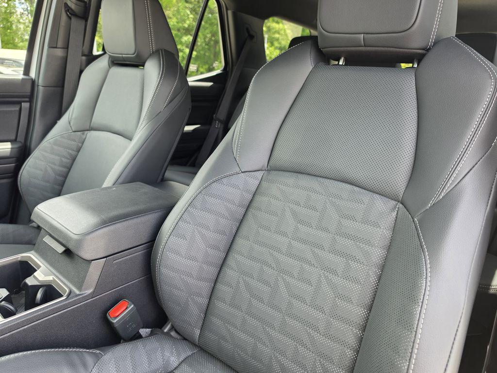 2025 Toyota 4Runner TRD Off-Road Premium - Photo 15