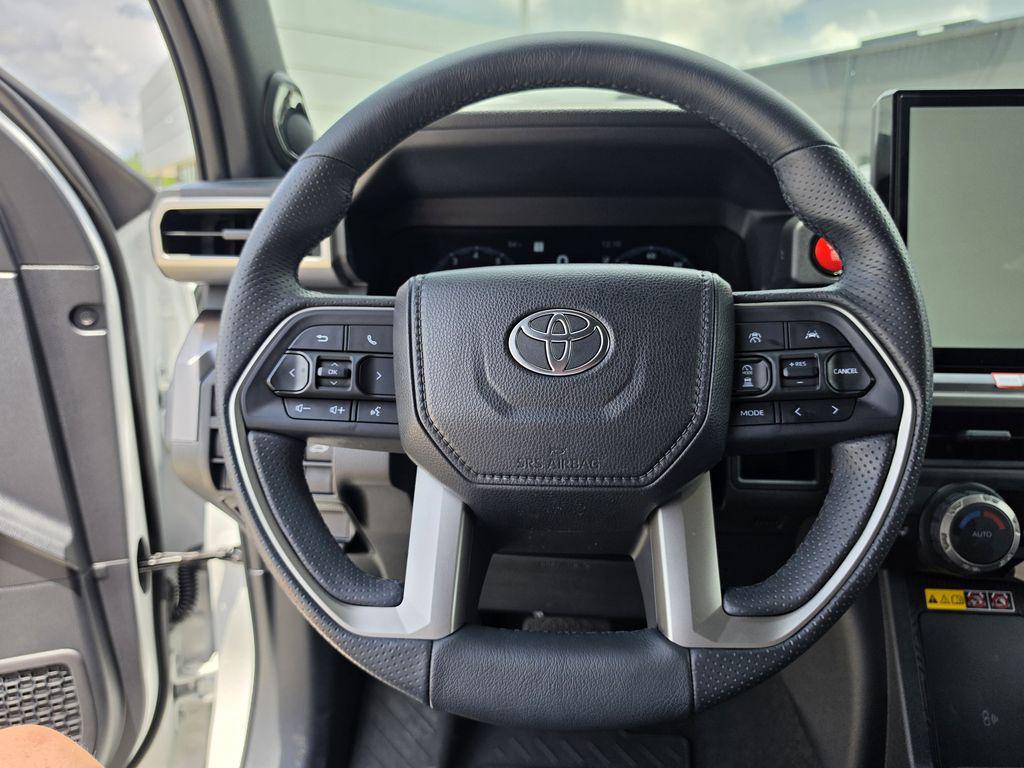2025 Toyota 4Runner TRD Off-Road Premium - Photo 27