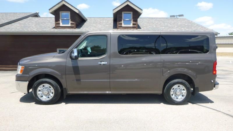 2019 Nissan 3500 SV V6 for sale in Lincoln, NE
