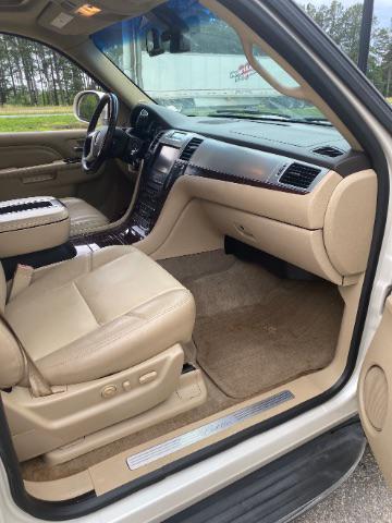 2013 Cadillac Escalade Luxury