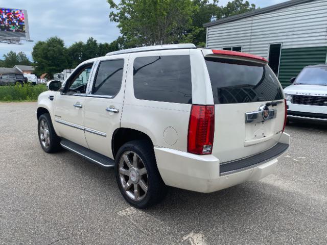 2013 Cadillac Escalade Luxury