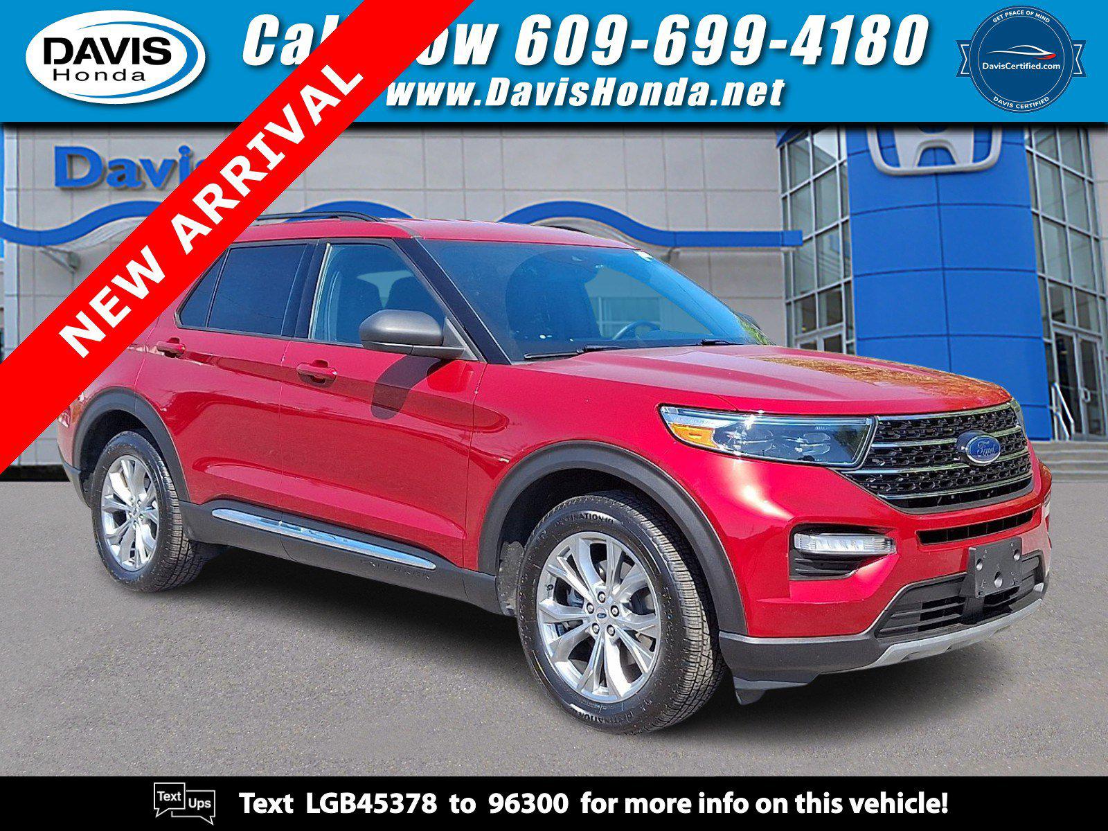 2020 Ford Explorer XLT 4WD's photo