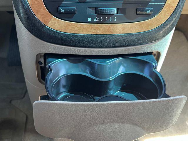 2007 Saturn Relay 3