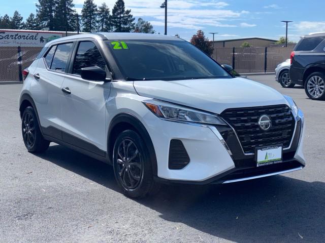 2021 Nissan Kicks S Xtronic CVT