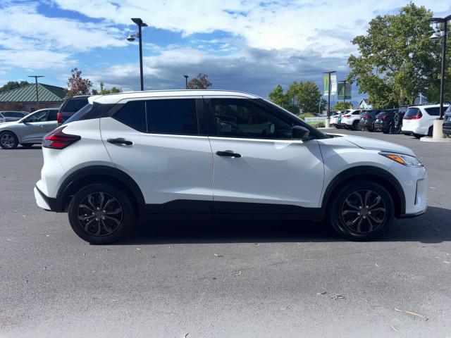 2021 Nissan Kicks S Xtronic CVT