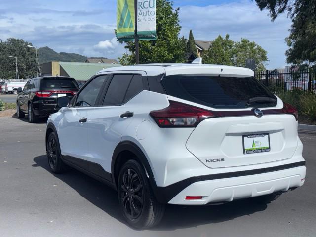 2021 Nissan Kicks S Xtronic CVT