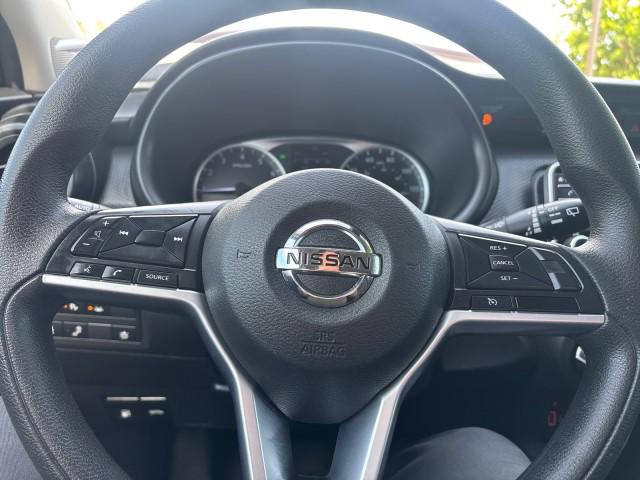 2021 Nissan Kicks S Xtronic CVT