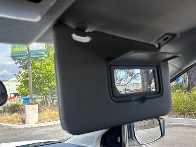 2021 Nissan Kicks S Xtronic CVT