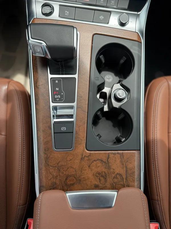 2023 Audi A6 Premium Plus 45 TFSI quattro S tronic