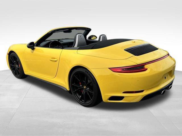 2017 Porsche 911 Carrera 4S
