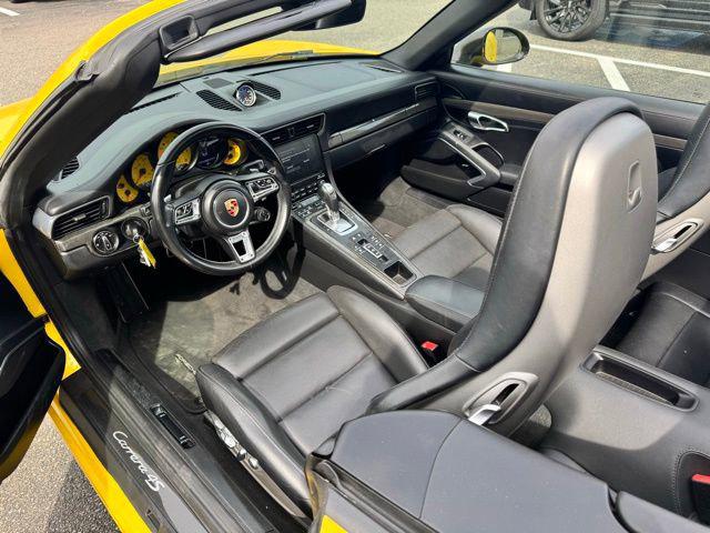 2017 Porsche 911 Carrera 4S