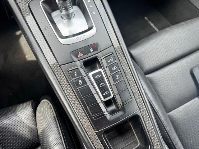 2017 Porsche 911 Carrera 4S