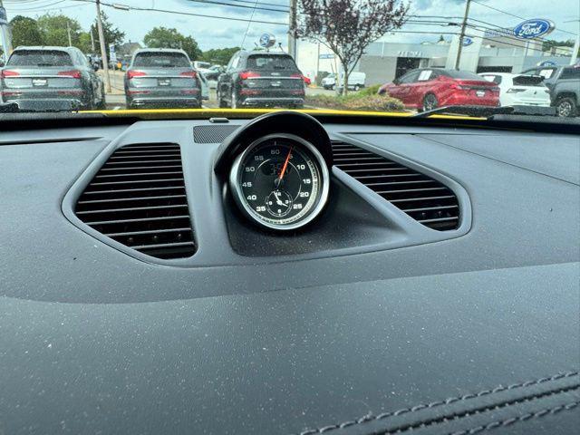 2017 Porsche 911 Carrera 4S