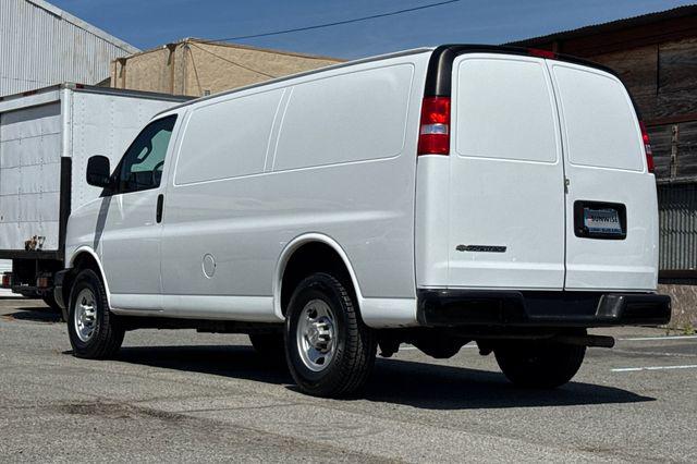2024 Chevrolet Express Cargo Van RWD 2500 Regular Wheelbase WT