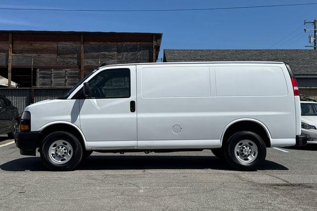 2024 Chevrolet Express Cargo Van RWD 2500 Regular Wheelbase WT