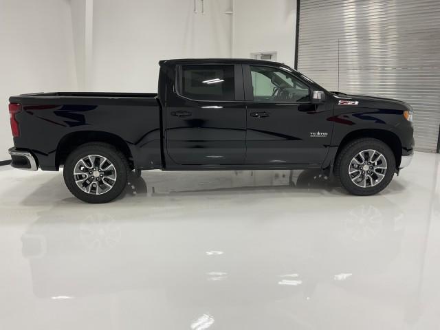 2026 Chevrolet Silverado 1500 4WD Crew Cab Standard Bed LT
