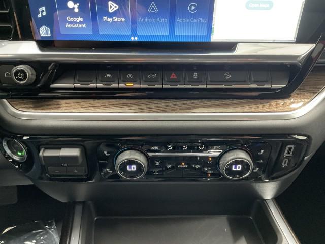 2026 Chevrolet Silverado 1500 4WD Crew Cab Standard Bed LT