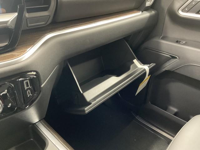 2026 Chevrolet Silverado 1500 4WD Crew Cab Standard Bed LT